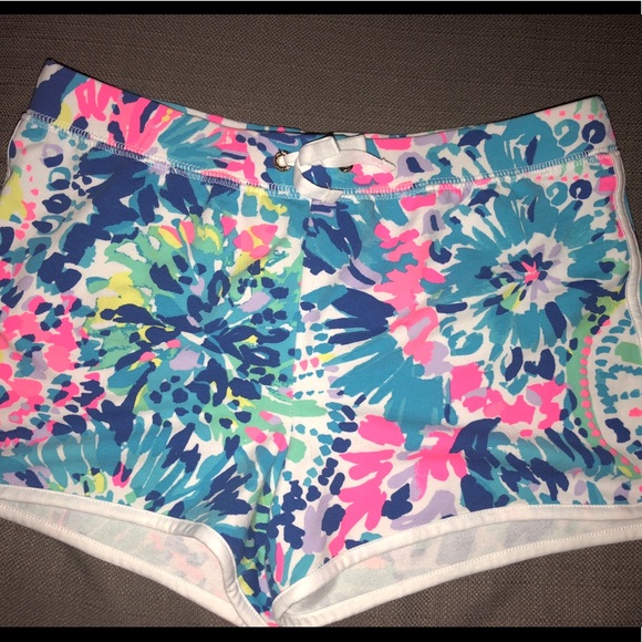 Girls Lilly Pulitzer Shorts - Picture 1 of 1